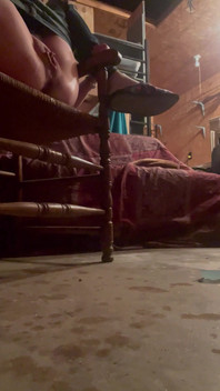 Water Cleanse, About to Burst and Bathroom Occupied. Mmmm Watch Me Relieve Myself in Cold Shed, Now I’m Super Aroused!