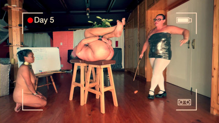 Mistress April: Bà chủ Dominatrix April - ngày đào tạo mít 5