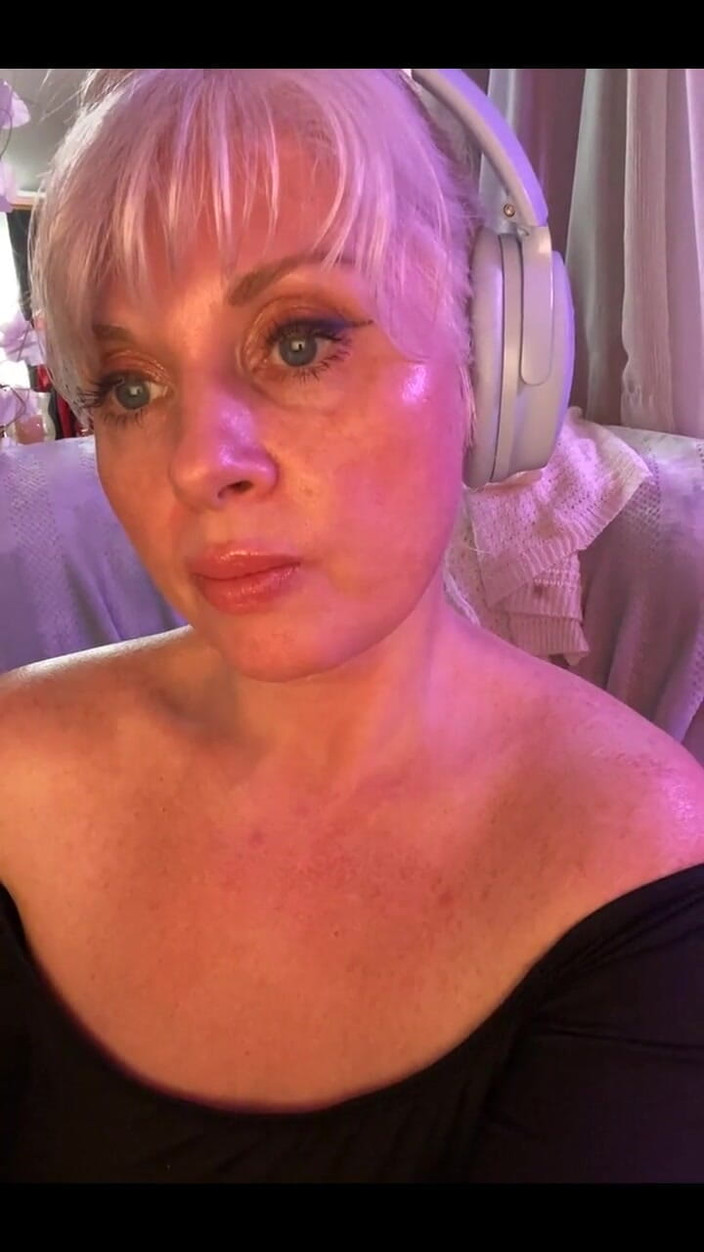 PaintedRose: 오늘 밤 캠 통화