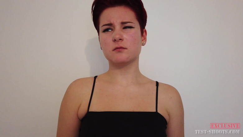 Test-Shoots: Video khỏa thân diễn thử với nữ sinh trung học...