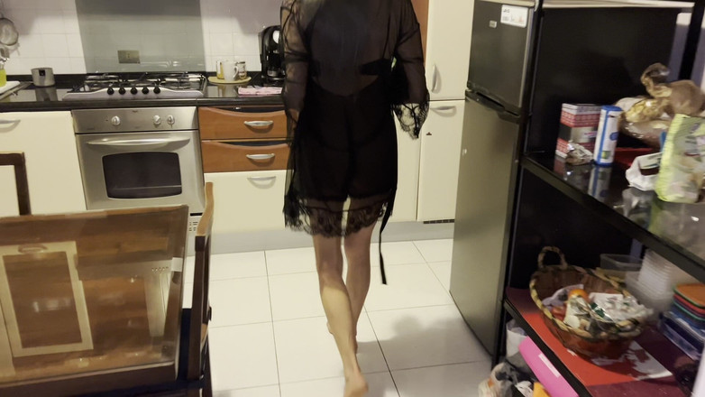 Nofaceblonde: Мастурбирую дома и получаю оргазм с игрушками в ожидании моего молодого бойфренда