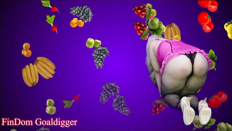 FinDom Goaldigger: My fishnets make you gay!
