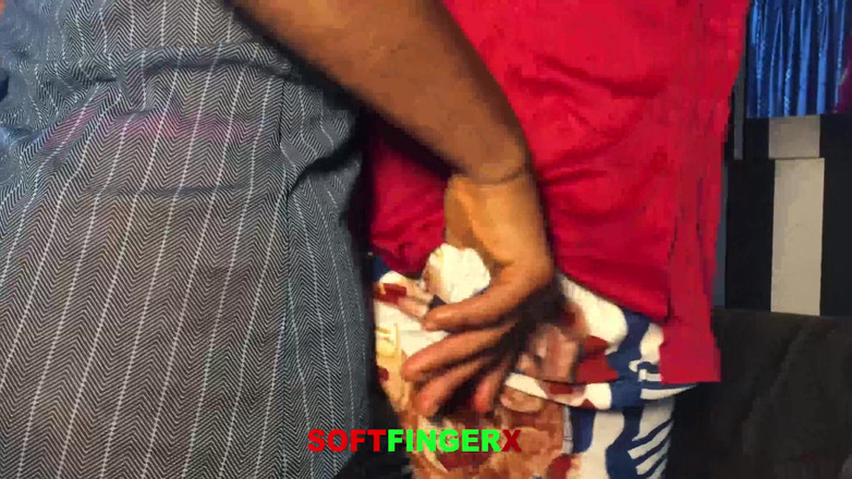 Soft finger X: Si Dia Menggunakan Tarian Erotik Untuk S E. C E...