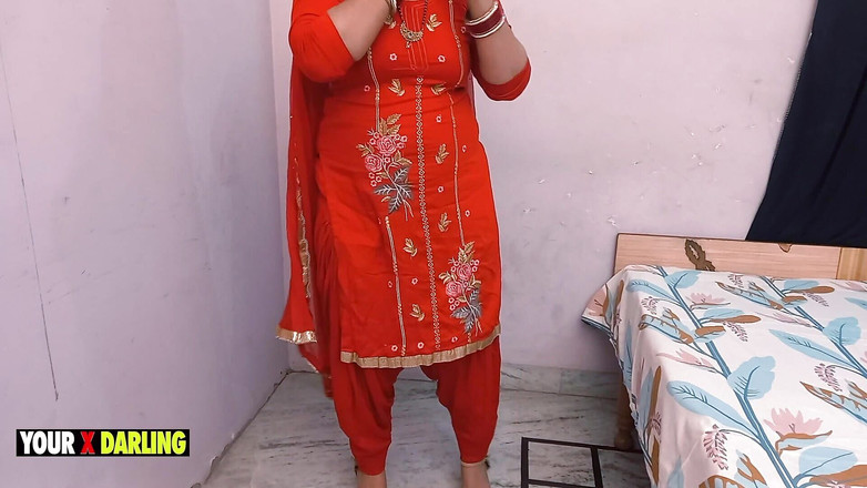 Jony Darling: सौतेली मम्मी इंस्टाग्राम के लिए वीडियो बनाती है और उसका सौतेला बेटा उसकी मदद करता है