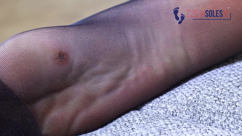 Czech Soles - foot fetish content: Surprising Footgrowth Horror
