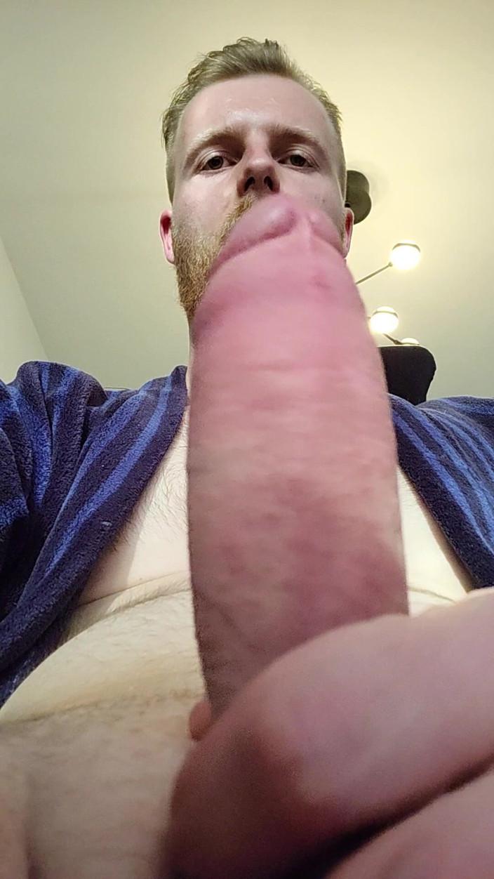 Leskedikk: Playing with My Dick Closu up