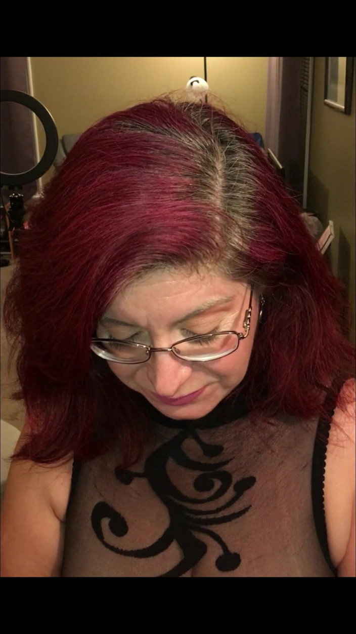 Elianna: Sledoval jsi mě - vlastní video