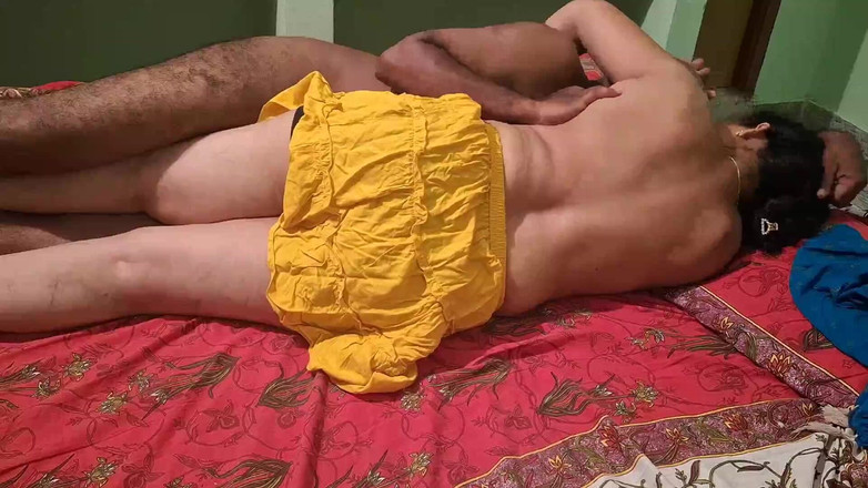 Sexy sindu: Gagică indiană căsătorită țâțoasă fantezia ei a unei pule mari