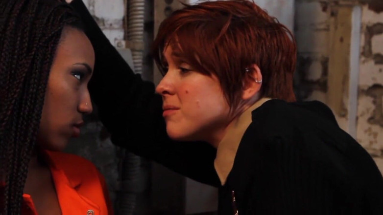 Lesbian Illusion: Hardcore lesbian pussy fingering