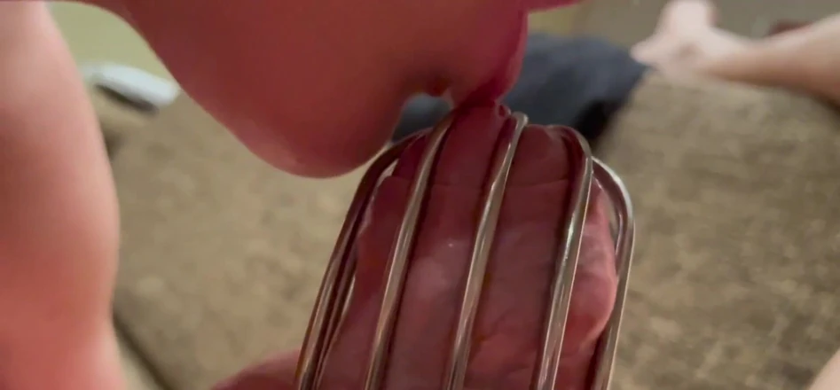Aqua Pola: Test Video of Chastity on Dick
