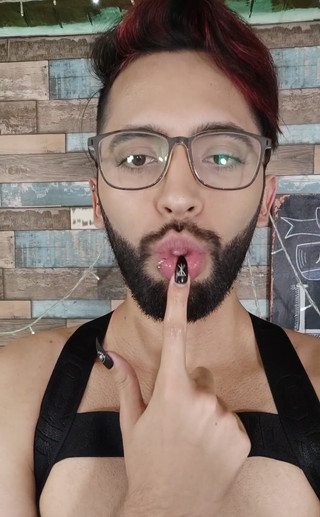 Camilo Brown: 角質camshowの後にけいれんオフ