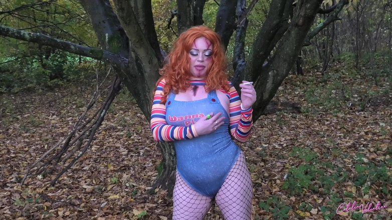 Catalia's Extreme Kink Fetish Domination Vids!: Catalia hút thuốc mặc quần áo cosplay