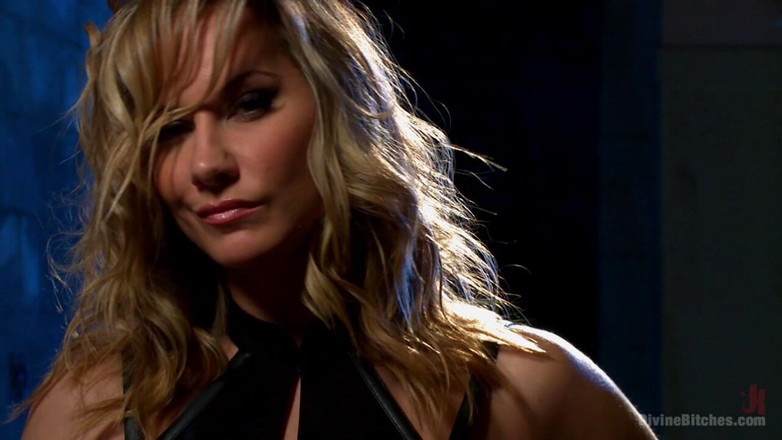 Divine Bitches by Kink: आरक्षण: व्यभिचारी पति