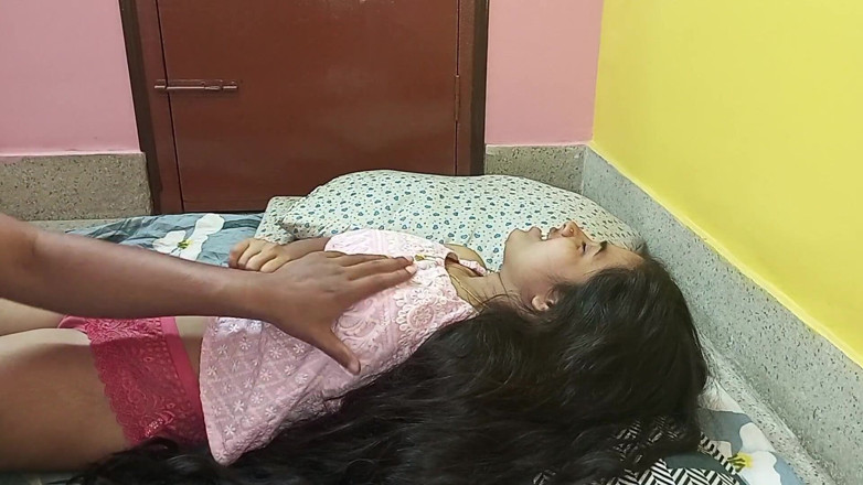 DesiSexCreator: Indian Kissing Girl Cannot Resist the Young Guy Desi Hardcore...