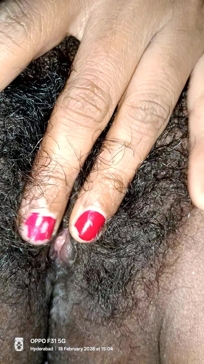 Wigglybay0: Xem âm hộ đầy tinh và ướt át của tôi