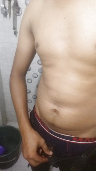 Bigfunn: Indische fette schwarze arme im badezimmer, trending-videos, indien