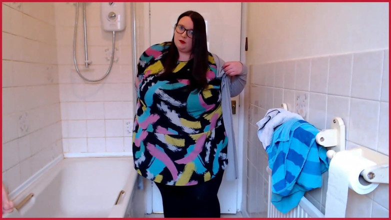 SSBBWLadyBrads: SSBBW Lady Brads gets ready for the shower