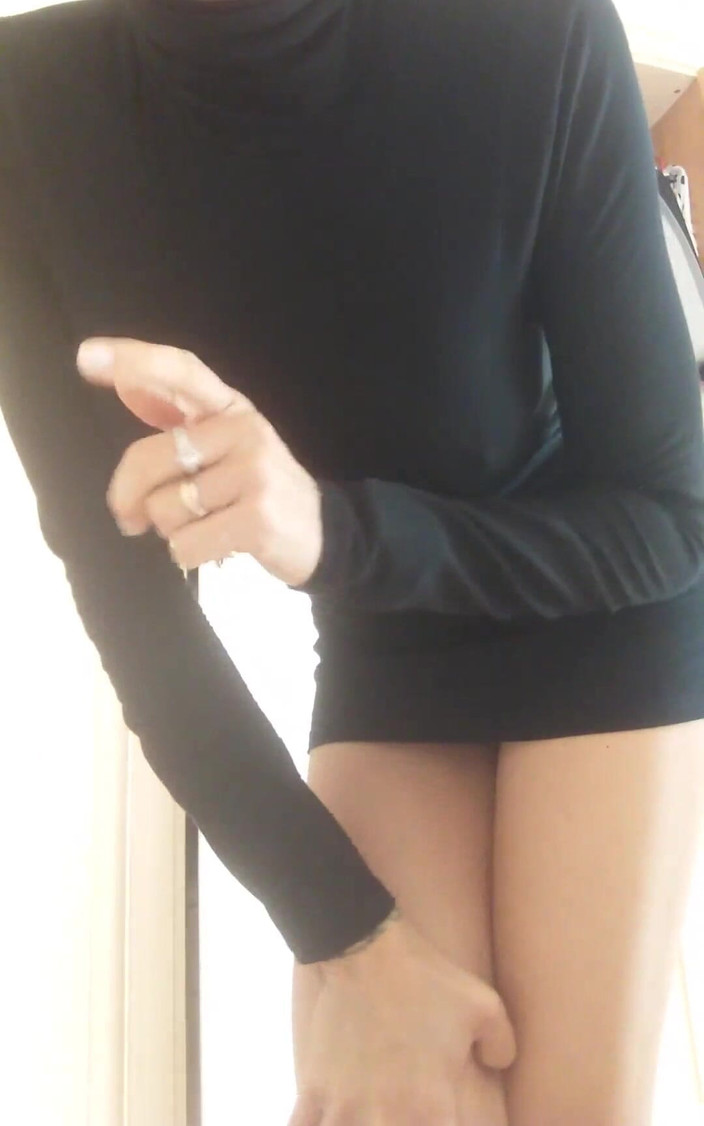 savannahamatoriale: Seu corpo peludo sexy! e ela quer te mostrar