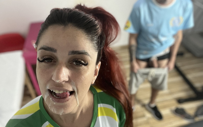 ksalnovinhos: Gli studenti fanno sesso in classe