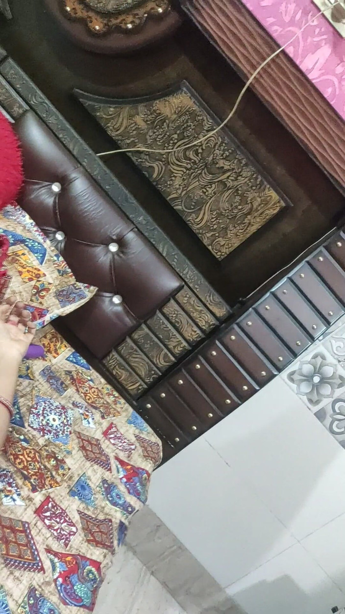 piryaprajapati: 핫한 인도 발정난 바비 오럴과 보지 핥기 오르가즘