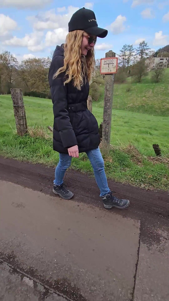 Bikergirl_97: Hot Walk with Love Balls in Pussy!
