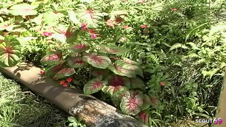 Shemale TS Collection: Tranny Latinh bị một thiếu niên gầy nóng bỏng đụ vào đít...