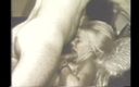Vintage megastore: Hard neuken voor een hete blondine in een vintage pornovideo...