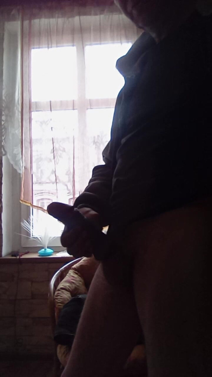 Mcobraxxl: Pencerenin Önünde Yükselticilik