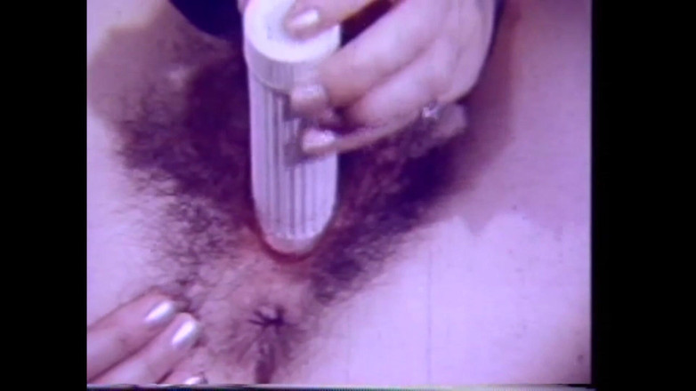 The Unforgettable: 거미는 장치를 가지고 놀고 있습니다