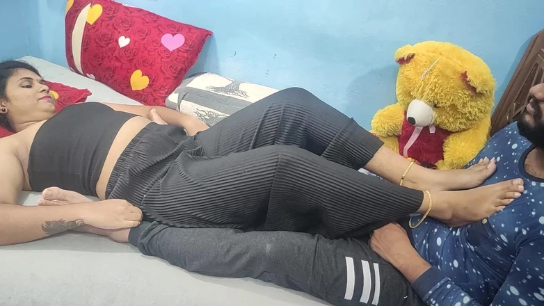 Vaigavarun Feet romance: Chest Trample
