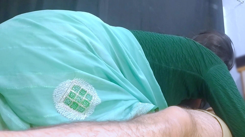 Beatricee: Bhabhi miang Mengongkek Saya, Tolong Makan Saya Dalam Bhabhi India...