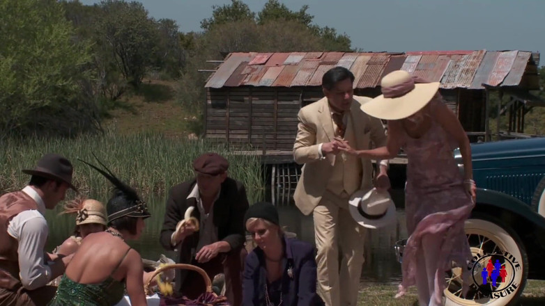 Colective Pleasure: Gangsta picnic by the river turns into orgy.