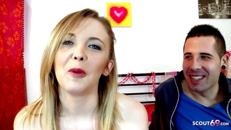 Full porn collection: Cristal, étudiante blonde, se fait baiser par son demi-frère