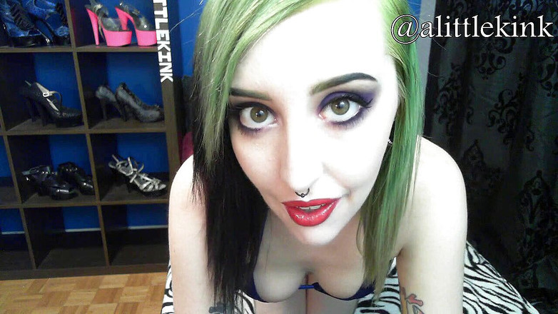 Miss Faith Rae: Drenaje de bolas, chupar y follar