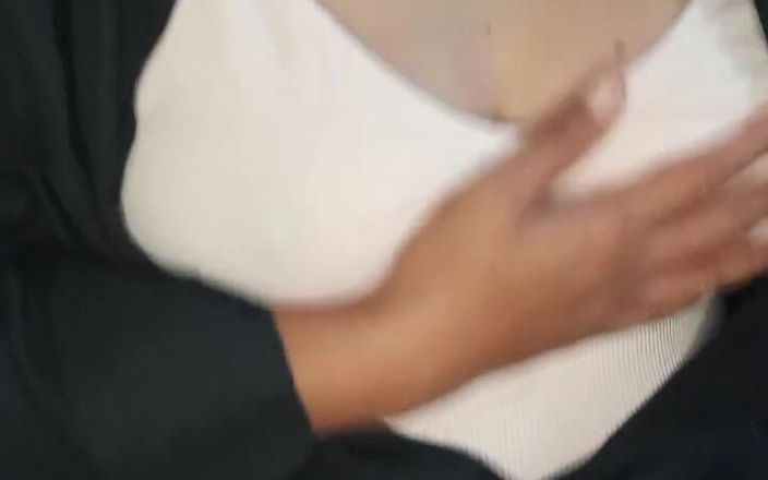 Atiqah jb: Bermain dengan bayi tetek saya, saya mahu awak menghisapnya dan...