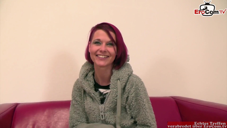 EroCom: Skinny amateur with pink hair and small tits at sex...