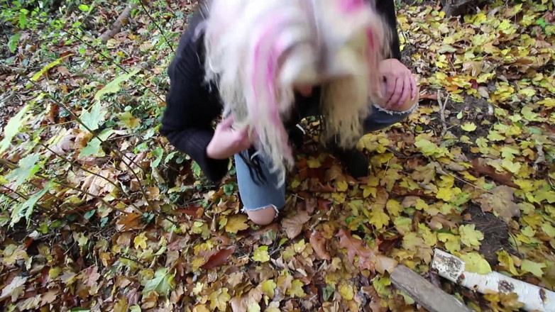 Eronordic: Outdoor blowjob in Denmark