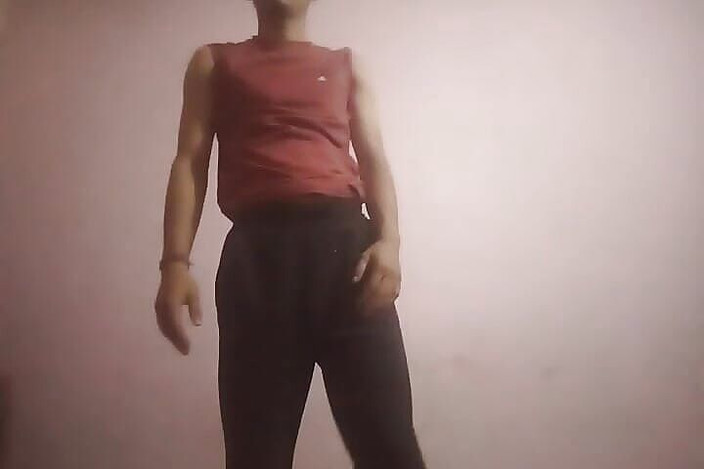 Gangbang straight: शौकिया भारतीय लड़का Ep. 14