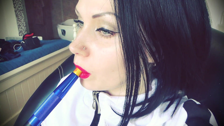 Goddess Misha Goldy: Pulling You Down Under My Smoke Spell