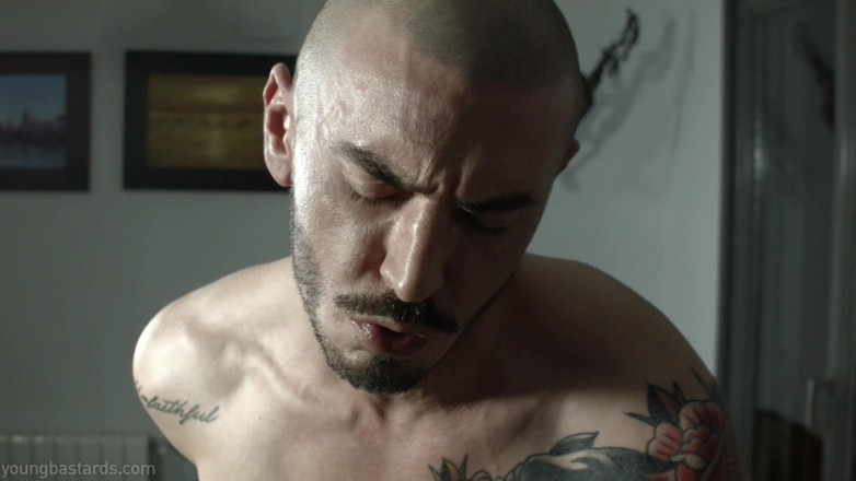 Young Bastards: Il padrone della macchina del sesso josh nutre geo il...