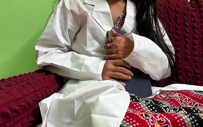 Kaleonjoybd: Kiedy moja seksowna studentka zaoferuje mnie potajemnie