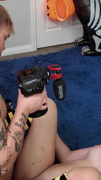 Una bionda robusta prende un cazzo bts - kallie taylor