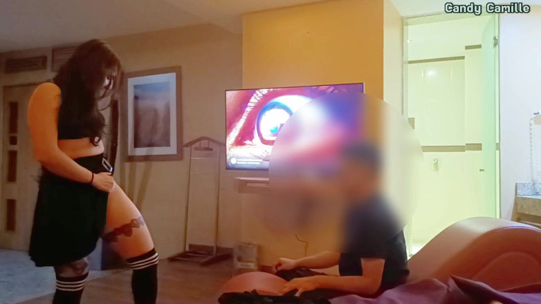 Candy Camille: Mi Primera Experiencia Como Hotwife Fue Con Un Chico Virgen