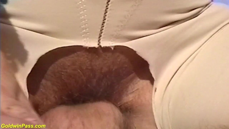 Crazy Old Moms: Ugly granny fucked outdoor
