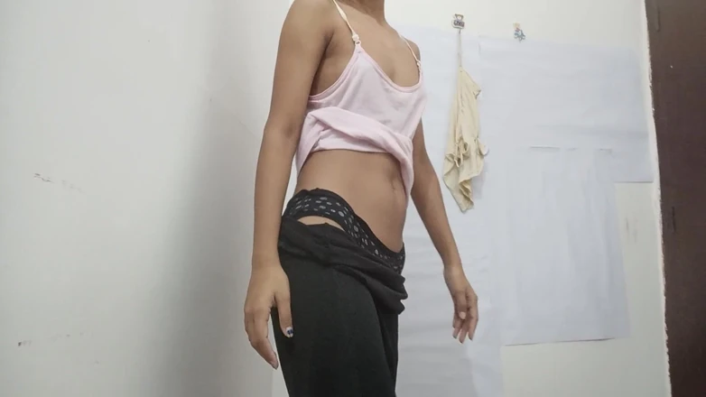 desigirl93: Skinny Latina Solo Riding on Huge and Moaning