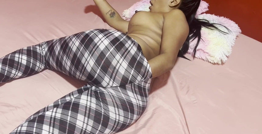 Leyne Rodriguez: Eu estava assistindo pornô enquanto meu enteado estava, ele acordou...