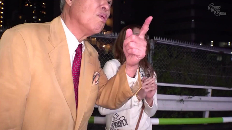 Smooth Time: 이블 늙은 찌의 Sns 거유 갈구 사냥 2부