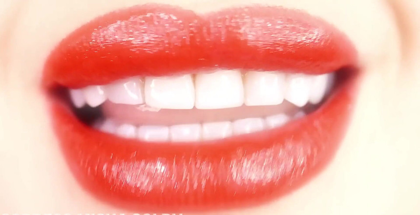 Goddess Misha Goldy: Setiap kali anda melihat bibir merokok besar saya - anda mempunyai...