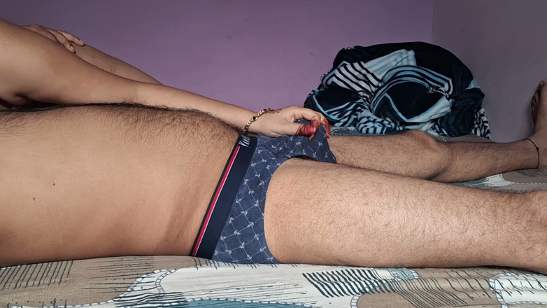 Realsexhub: Adik tiri India dikongkek abang tiri