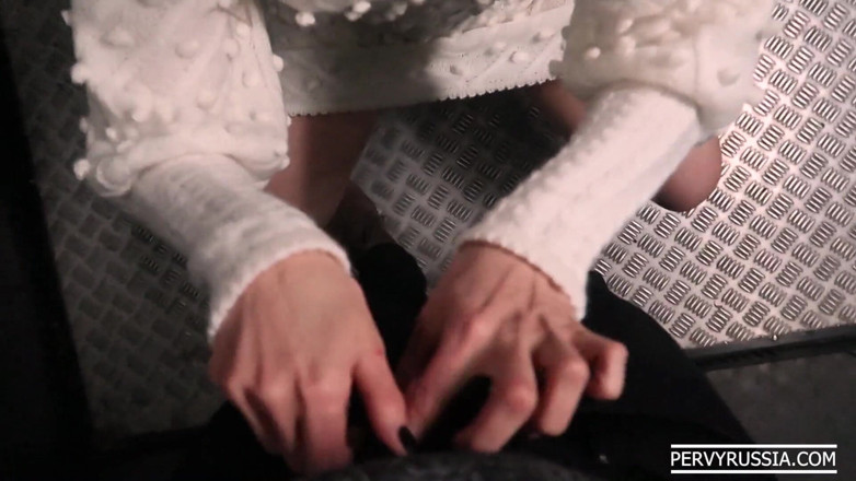 Pervyrussia: Fucking a perfect stranger in the elevator